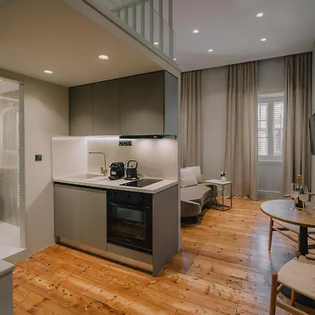 Sanrocco -corfu Town Luxury Apartment *