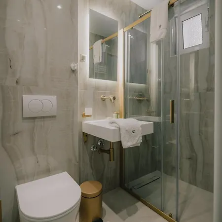 Sanrocco -corfu Town Luxury Apartment